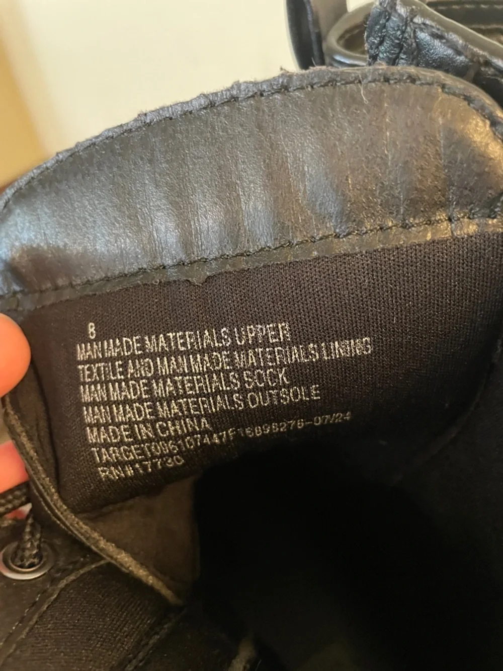 Wild Fable Women's Black Logan Lug Combat Boots with Memory Foam Insole Size 8 - Picture 7 of 10